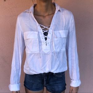 Women’s White Lace-up Top
